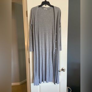 Gray sweater duster